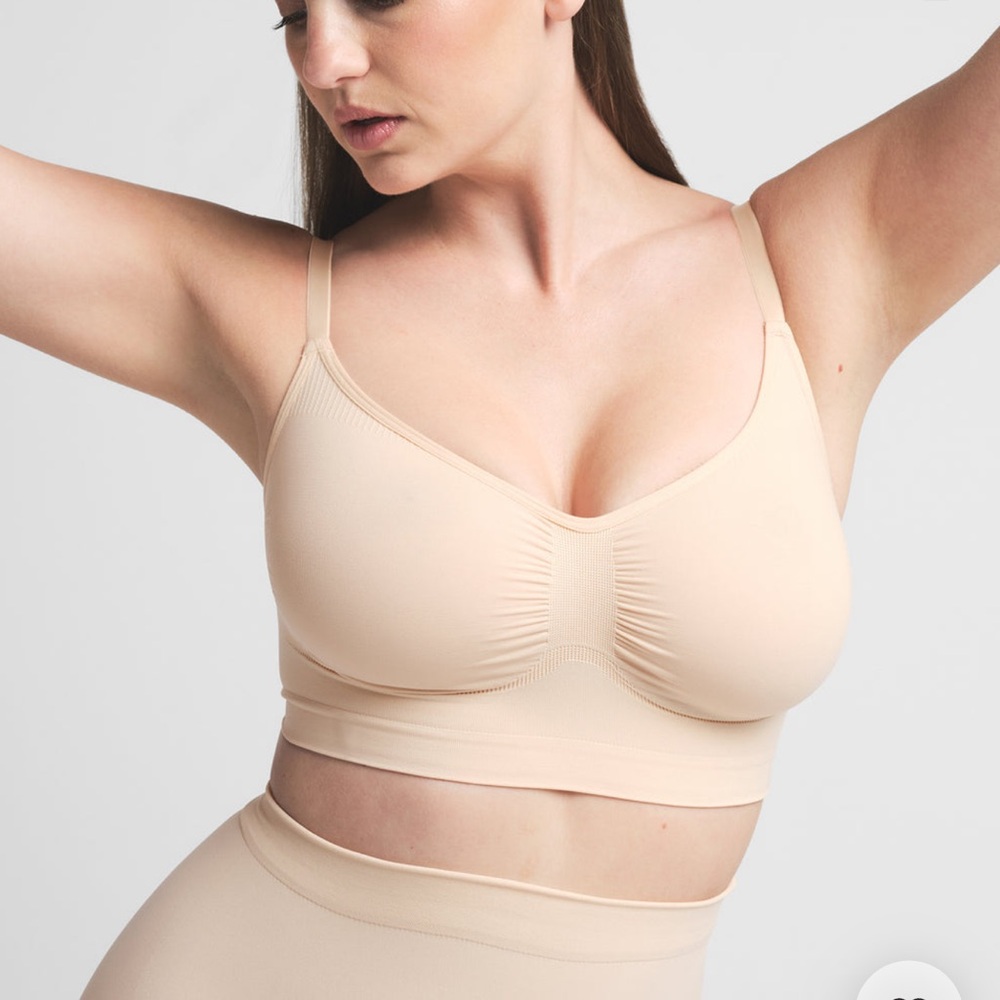 SKIMS Seamless Sculpt Bralette in Sand Sz. XL BNWOT